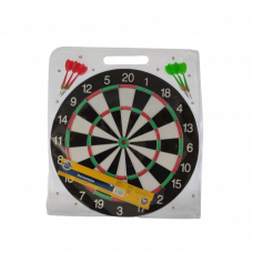 DARTBORD MET 6 PIJLEN